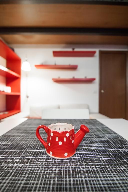 Апартаменти Miniloft-Angy-Navigli Мілан Екстер'єр фото